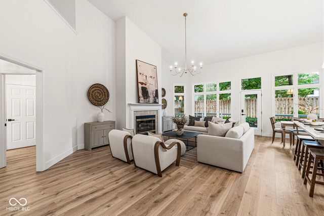 7833 Clearwater Cove Drive, Indianapolis, IN 46240