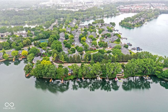 7833 Clearwater Cove Drive, Indianapolis, IN 46240
