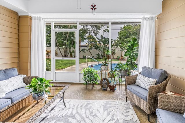 4201 27TH AVENUE N, St Petersburg, FL 33713