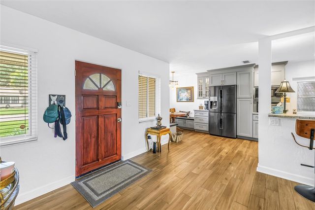 4201 27TH AVENUE N, St Petersburg, FL 33713