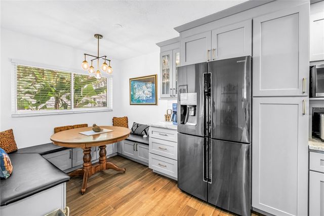 4201 27TH AVENUE N, St Petersburg, FL 33713