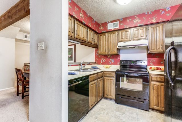 5626 Preston Oaks Road 30B, Dallas, TX 75254