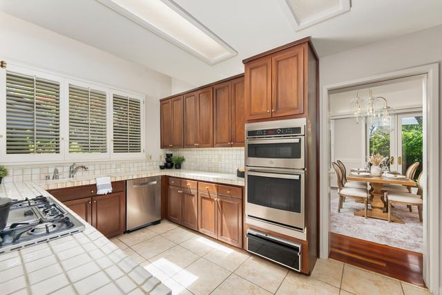 9111 Yellow Flower Pl, Fair Oaks, CA 95628