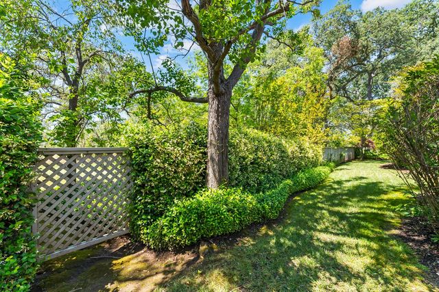 9111 Yellow Flower Pl, Fair Oaks, CA 95628