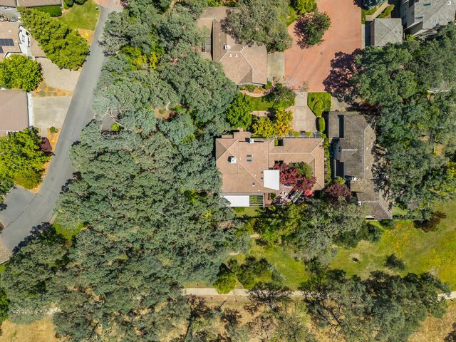 9111 Yellow Flower Pl, Fair Oaks, CA 95628