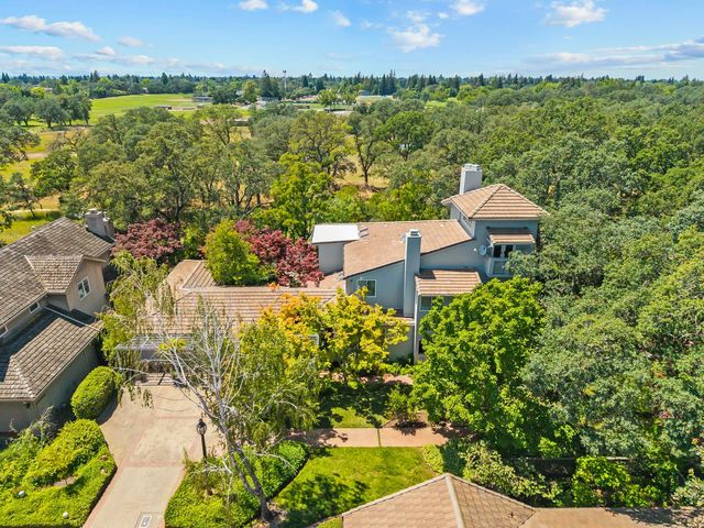 9111 Yellow Flower Pl, Fair Oaks, CA 95628