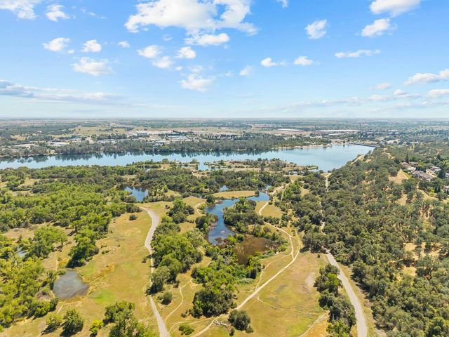 9111 Yellow Flower Pl, Fair Oaks, CA 95628