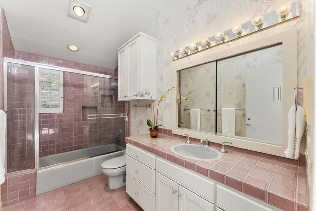 9111 Yellow Flower Pl, Fair Oaks, CA 95628