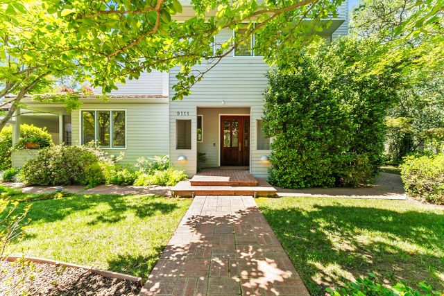 9111 Yellow Flower Pl, Fair Oaks, CA 95628