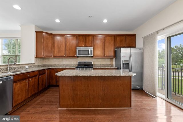 4521 SCARLET OAK LN, Baltimore, MD 21229