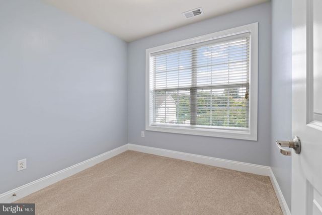 4521 SCARLET OAK LN, Baltimore, MD 21229