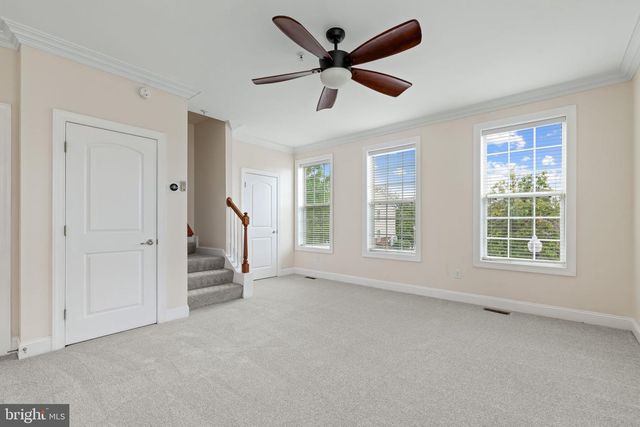 4521 SCARLET OAK LN, Baltimore, MD 21229