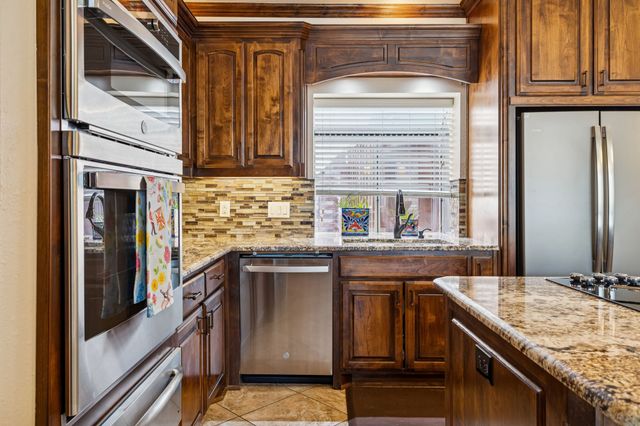 18016 Benchmark Drive, Dallas, TX 75252