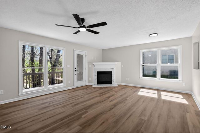 1600 Oakland Hills Way, Raleigh, NC 27604