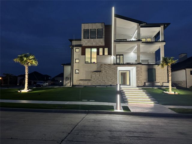2035 Noe Boulevard, Heath, TX 75126