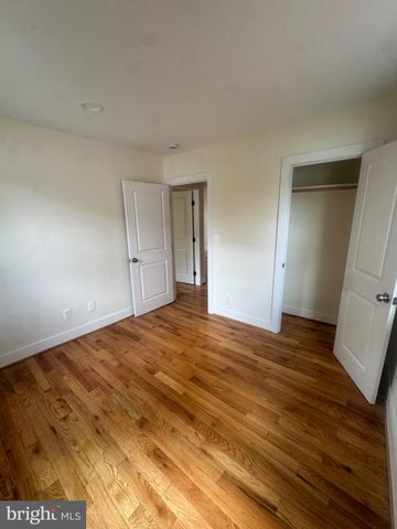 847 48TH ST NE, Washington, DC 20019