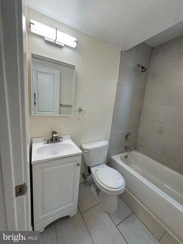 847 48TH ST NE, Washington, DC 20019