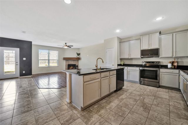 1725 Oak Glen Drive, Wylie, TX 75098