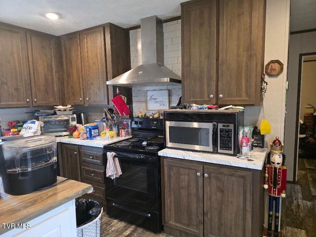 965 Mcmillan Road, Midway, TN 37809