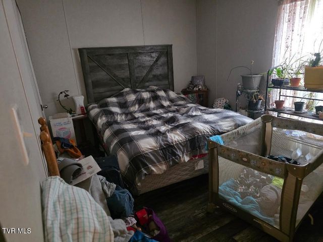 965 Mcmillan Road, Midway, TN 37809