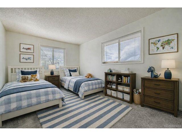 9864 Orangewood Dr, Thornton, CO 80260