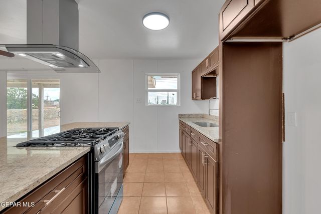 6016 FIESTA Drive, El Paso, TX 79912