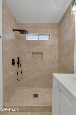 6016 FIESTA Drive, El Paso, TX 79912