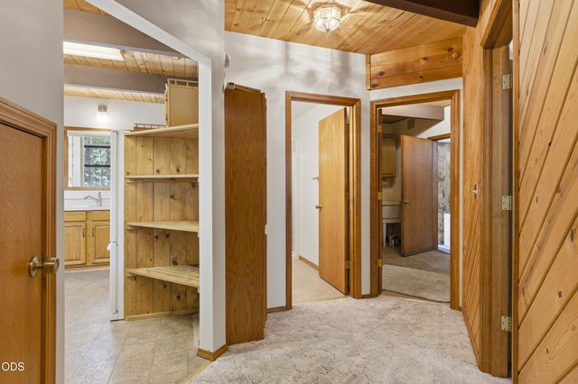 52035 Noble Fir, La Pine, OR 97739