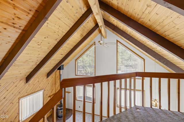 52035 Noble Fir, La Pine, OR 97739