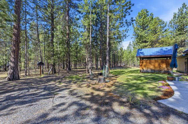 52035 Noble Fir, La Pine, OR 97739