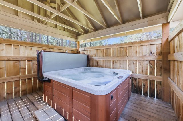 52035 Noble Fir, La Pine, OR 97739