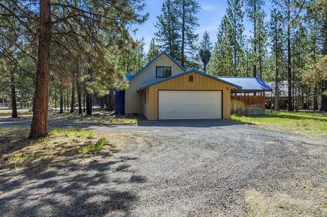 52035 Noble Fir, La Pine, OR 97739
