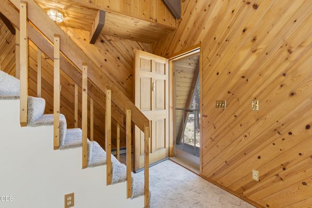 52035 Noble Fir, La Pine, OR 97739