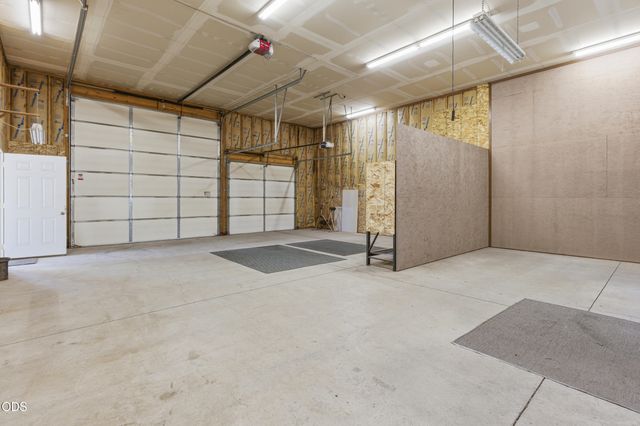 52035 Noble Fir, La Pine, OR 97739