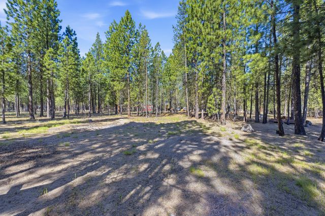 52035 Noble Fir, La Pine, OR 97739