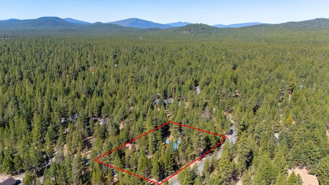 52035 Noble Fir, La Pine, OR 97739