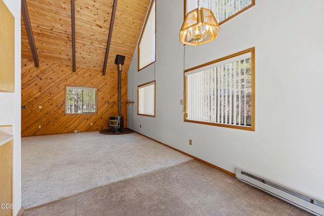 52035 Noble Fir, La Pine, OR 97739