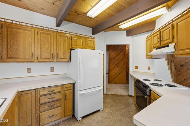 52035 Noble Fir, La Pine, OR 97739