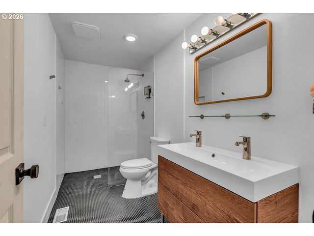 4895 Sw 189TH Ct, Beaverton, OR 97078