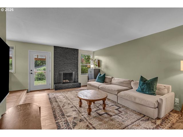 4895 Sw 189TH Ct, Beaverton, OR 97078