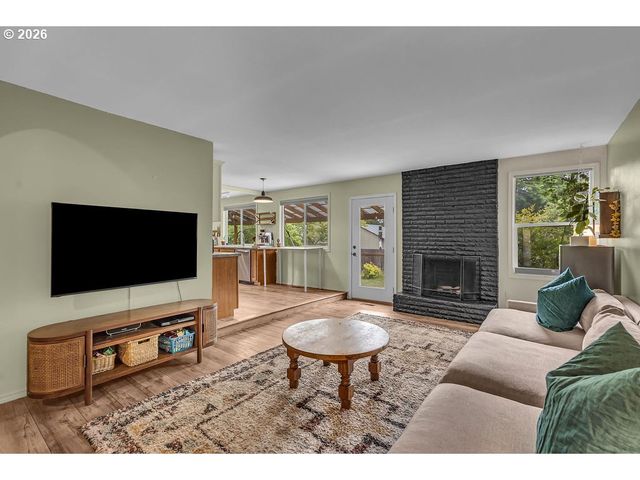 4895 Sw 189TH Ct, Beaverton, OR 97078