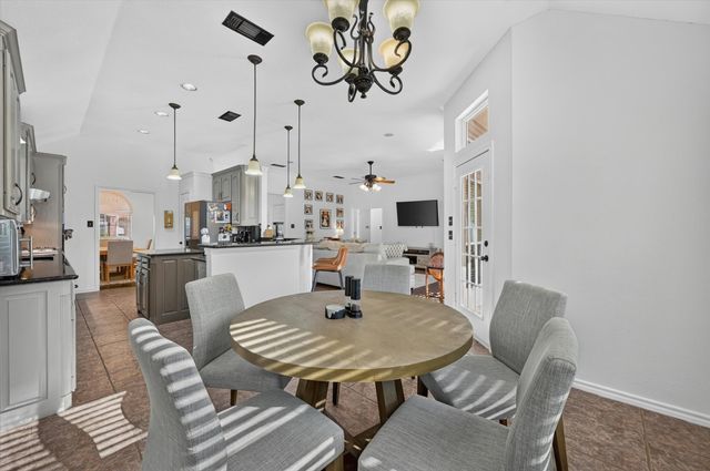 7312 Cottonwood Court, North Richland Hills, TX 76182