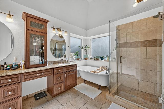 7312 Cottonwood Court, North Richland Hills, TX 76182