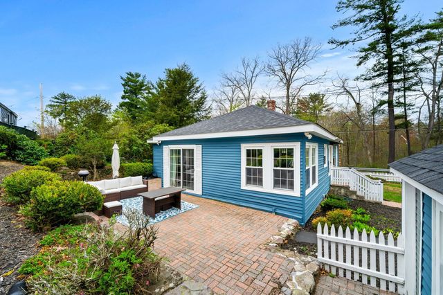 14 Town Farm Road, Salem, NH 03079