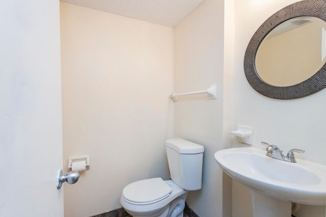 5510 Country Dr Apt 71, Nashville, TN 37211