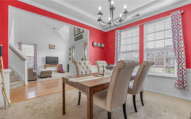 2219 Angler LN, Chesapeake, VA 23323