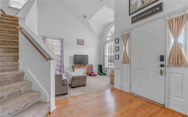 2219 Angler LN, Chesapeake, VA 23323