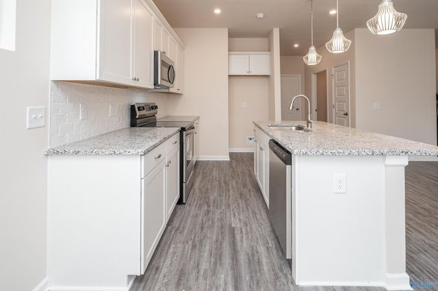 25690 Finchley Drive, Athens, AL 35613