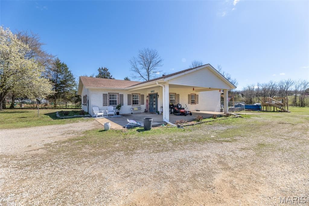 220 Ripley 160E-8, Doniphan, MO 63935