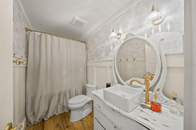 9003 63RD AVENUE DRIVE E, Bradenton, FL 34202